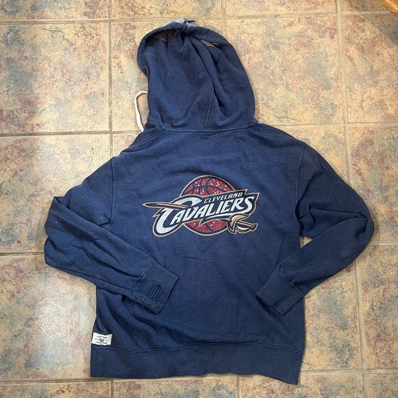 [cleveland cavaliers] large zip up vintage hoodie - Picture 4 of 5